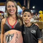 Atlético: Grávida de oito meses vai ao Mineirão para ‘catequizar’ Alice