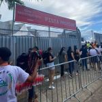 Fãs de Backstreet Boys estão nas filas do Mineirão desde a manhã deste domingo
