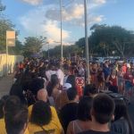 “Último show” do Skank tem filas na entrada e desinformação