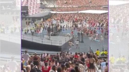 Fãs foram avisado por sistema de som do estádio sobre adiamento do show da Taylor Swift