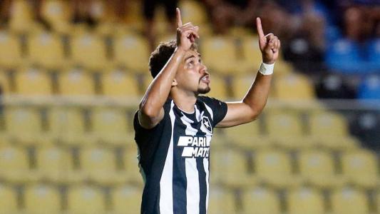 Fase do Botafogo passa muito por Eduardo