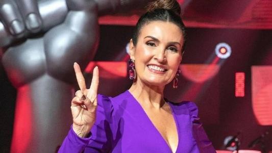 Fátima Bernardes no comando do 'The Voice Brasil', que não terá uma próxima edição