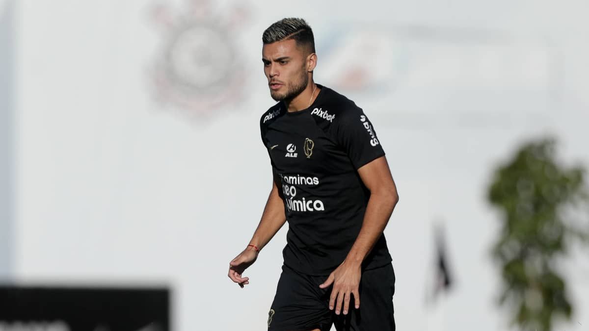 Fausto reforça o Corinthians antes do Liverpool