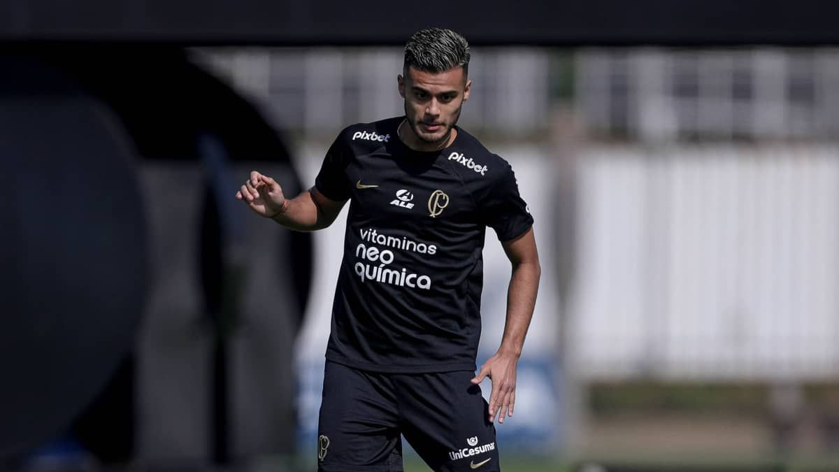 Fausto treina, e Corinthians inicia preparação para pegar o São Paulo