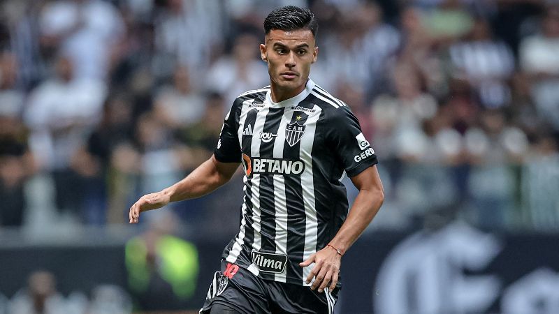Fausto Vera celebra estreia com vitória pelo Atlético e rasga elogios à torcida