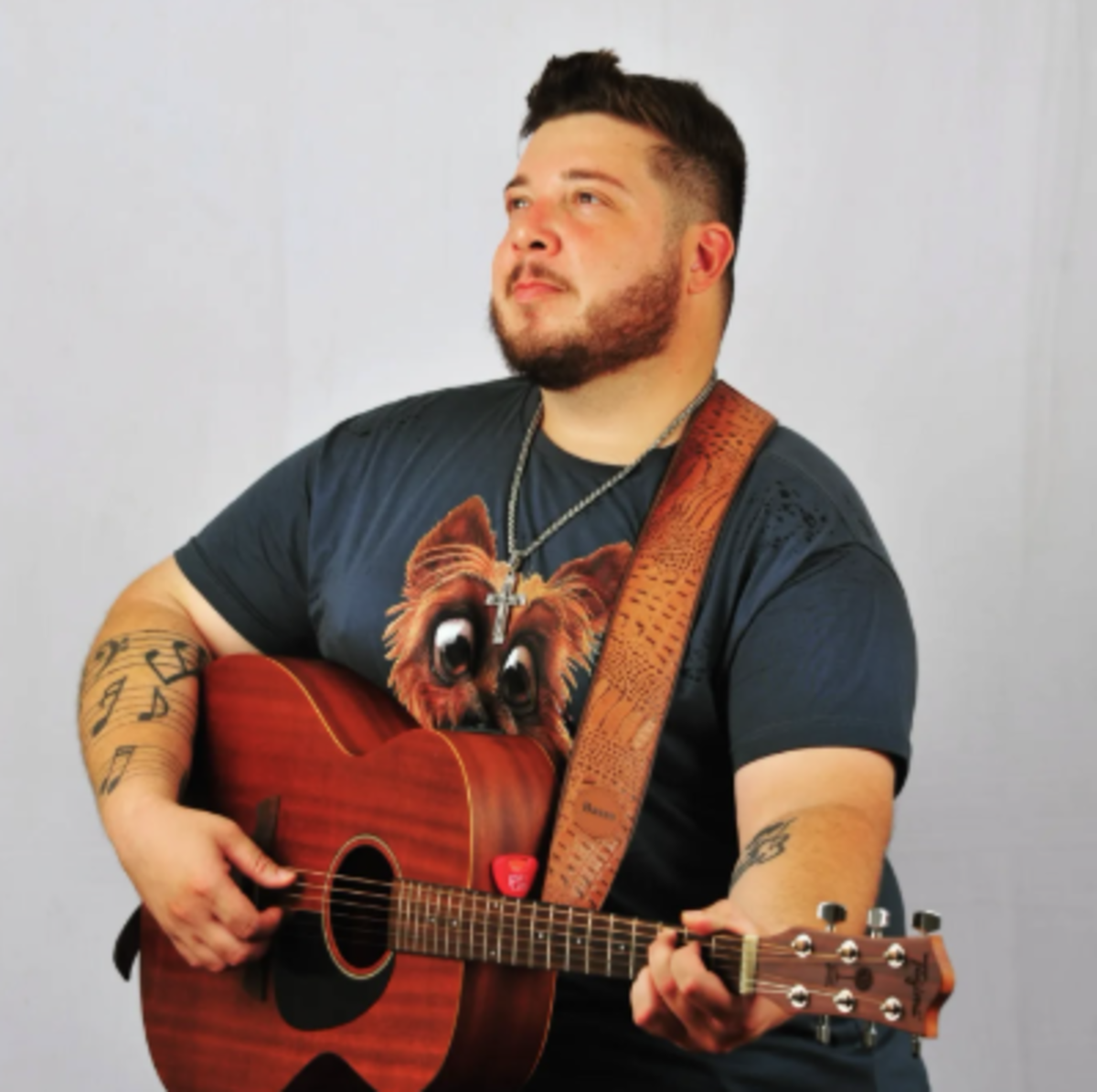 Cantor sertanejo de 33 anos morre no interior de São Paulo