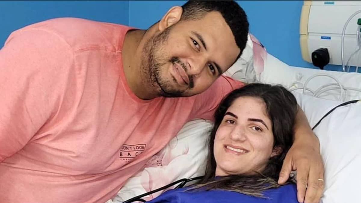 Mulher dá à luz a sêxtuplos no ES; parto envolveu 32 profissionais da saúde