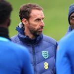 Ex-empresário de Pelé dá prejuízo de R$ 154 milhões ao técnico da Inglaterra