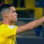 Cristiano Ronaldo sofre pênalti mas 'corrige' marcação do árbitro; veja