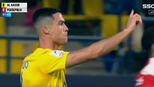 Cristiano Ronaldo 'corrige' marcação de pênalti