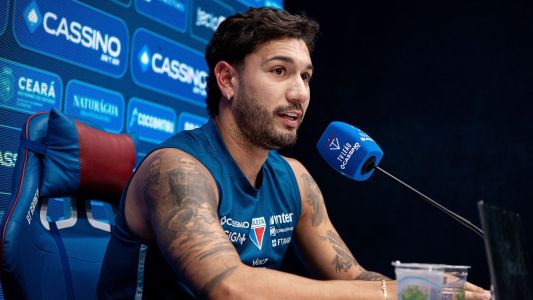 Eros Mancuso, do Fortaleza, durante coletiva de imprensa