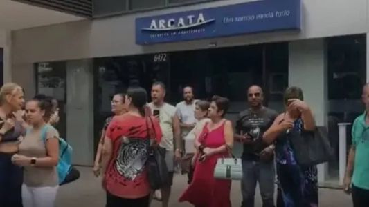 Fechamento surpreendeu funcionários e clientes