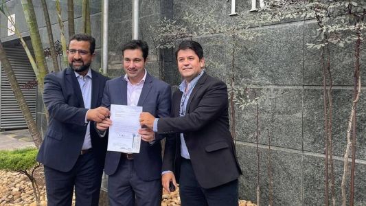 Federação é formada por PCdoB, PT e PV; na foto, os presidentes estaduais dos três partidos