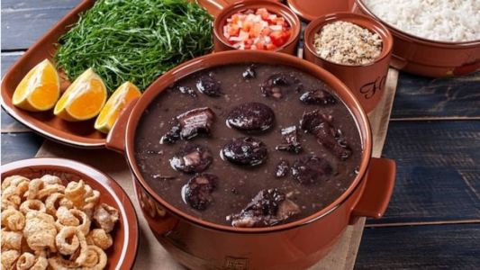 Feijão-preto fecha a semana subindo de preço e deixando a feijoada mais cara