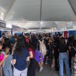 Feira de Carreiras PUC Minas 2025 conecta estudantes e grandes empresas a oportunidades do mercado