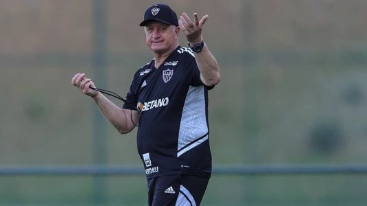 Felipão busca a primeira vitória no comando do Atlético