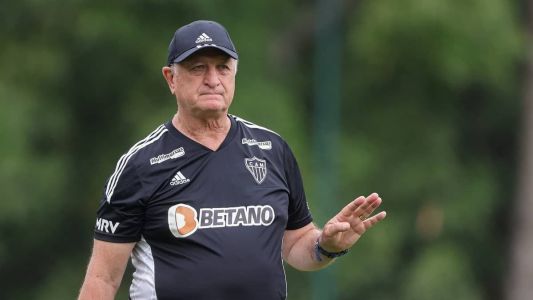 Felipão busca segunda vitória consecutiva na Arena MRV