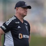 Vitória contra o Vasco pode deixar Atlético próximo ao G4 do Brasileiro; veja cenários