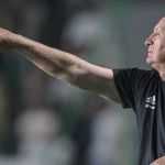 Atlético visita Inter em reencontro com Coudet e em noite especial para Felipão