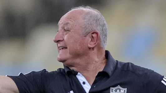 Felipão comanda Atlético, líder do returno do Campeonato Brasileiro