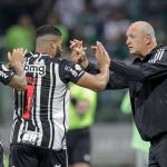 Felipão pede pés no chão ao Atlético para encarar o Cruzeiro: 'Jogo horrível, difícil'