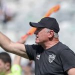 Felipão celebra chance de voltar a restaurante após vitória do Atlético: 'Vou até tomar cervejinha'