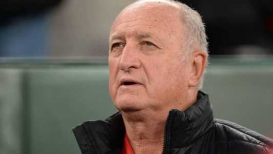 Felipão durante partida pelo Athletico Paranaense
