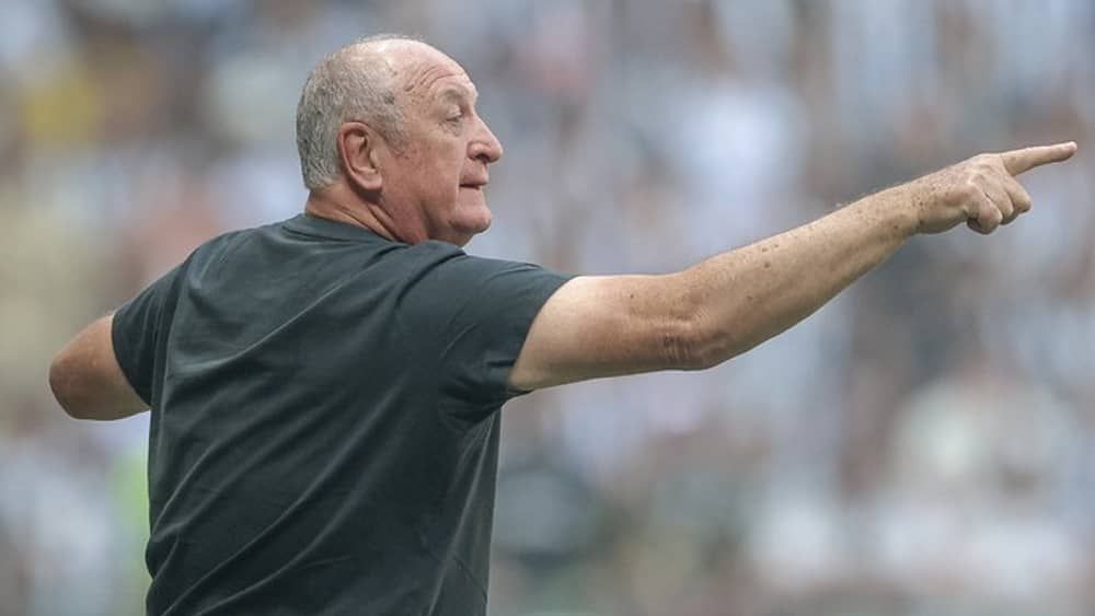 Felipão faz quatro mudanças no Atlético para jogo com Goiás; veja o time