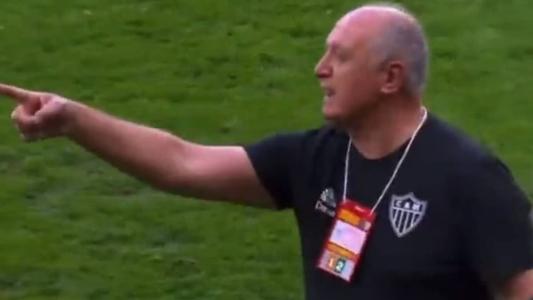 Felipão foi expulso pelo árbitro Wilton Pereira Sampaio