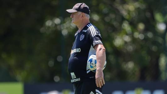 Felipão ganha opção de Alan Kardec para o lugar de Hulk, suspenso