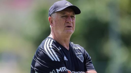 Felipão perdeu três meio-campistas para o jogo contra o Palmeiras