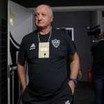 Felipão faz mudanças de última hora no Atlético para duelo contra o Coritiba