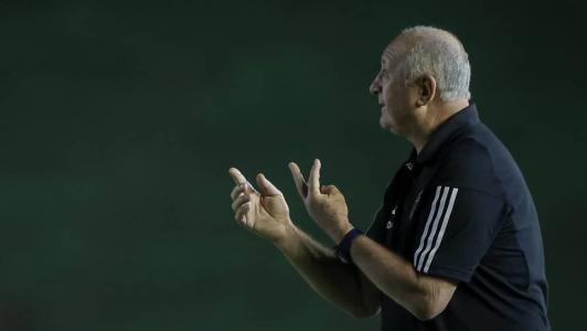 Felipão promoveu mudanças no time que vinha utilizando