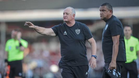 Felipão tem 10 partidas pelo Atlético; agora ele soma uma vitória, 4 empates e 5 derrotas
