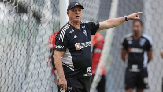 Felipão tenta melhorar desempenho no comando do Atlético