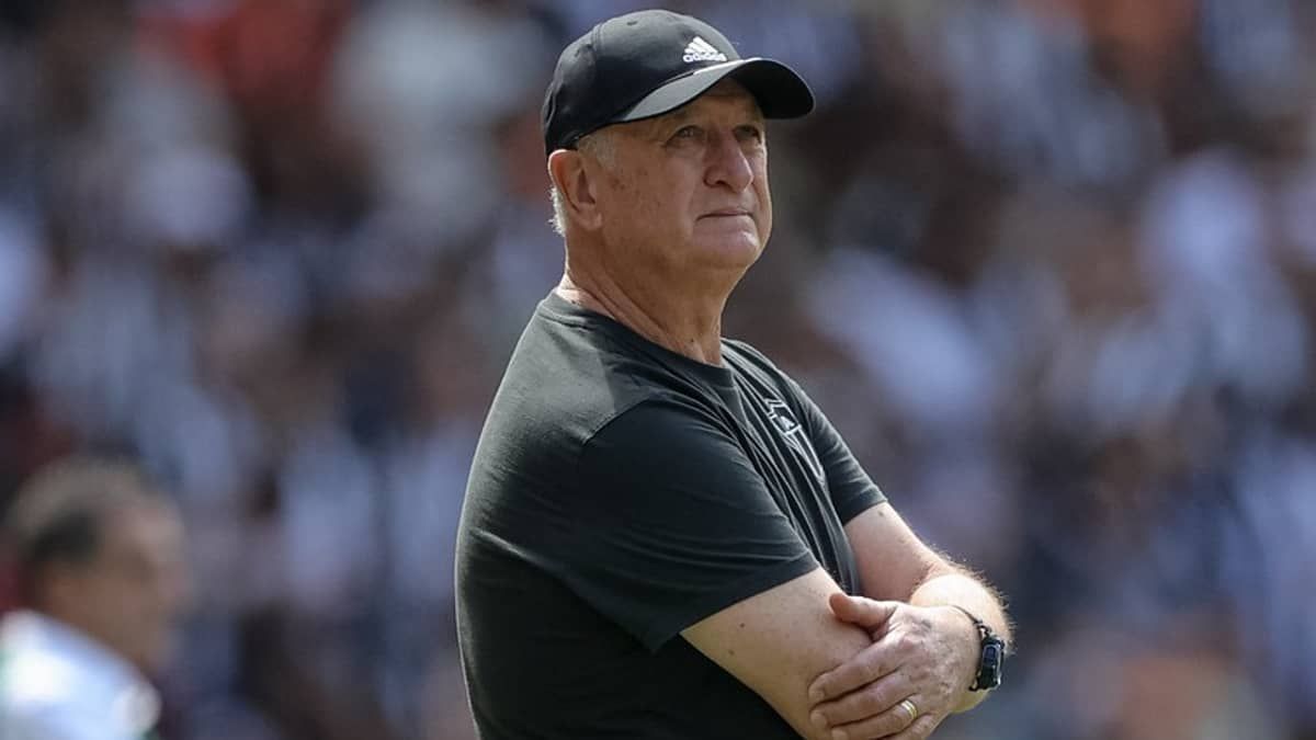 Nova formação no Atlético? Felipão revela treinos com esquema tático diferente