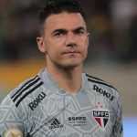 Felipe Alves é afastado pelo São Paulo e segue treinos separado do elenco