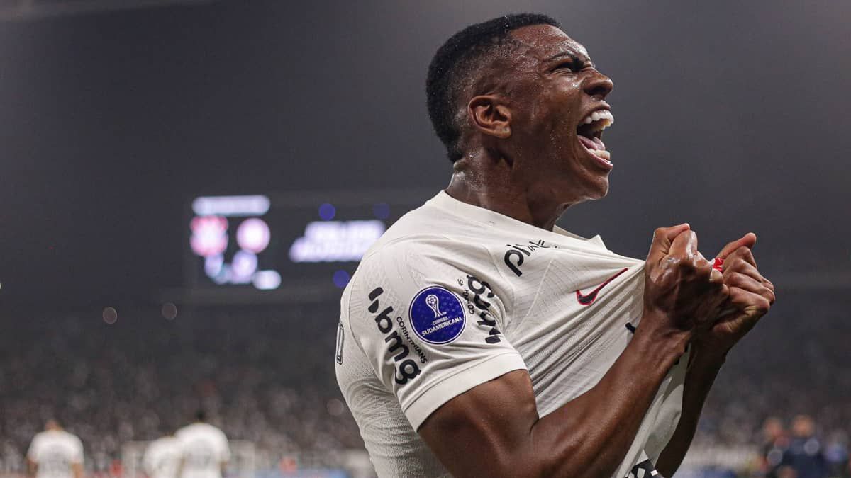 Corinthians 1 x 0 Universitario: veja o gol e os melhores momentos do jogo