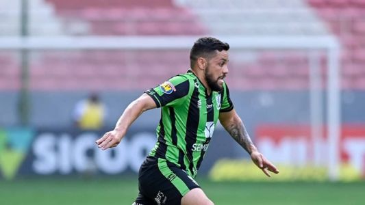 Felipe Azevedo marcou o gol do América no empate com o Flamengo