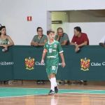 Filho de Alex, ídolo do Cruzeiro, marca golaço no futsal; assista
