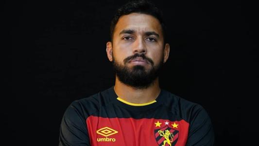 Felipe foi anunciado como reforço do Sport