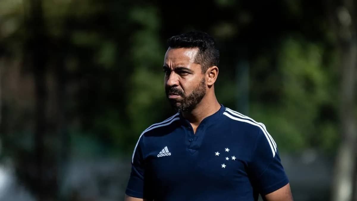 Cruzeiro: Felipe Freitas não é mais o técnico do time feminino