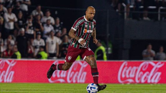 Felipe Melo vai renovar por mais um ano com o Fluminense