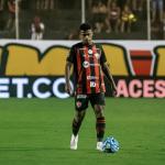 Vitória confirma lesão ligamentar e Felipe Vieira está fora da Série B
