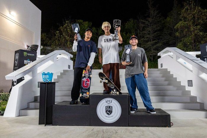 Brasileiro fica em 2º na etapa de Las Vegas do skate street; Pâmela fica fora do pódio