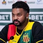 Sampaio Corrêa contrata ex-goleiro de Corinthians e Flamengo para a Série C