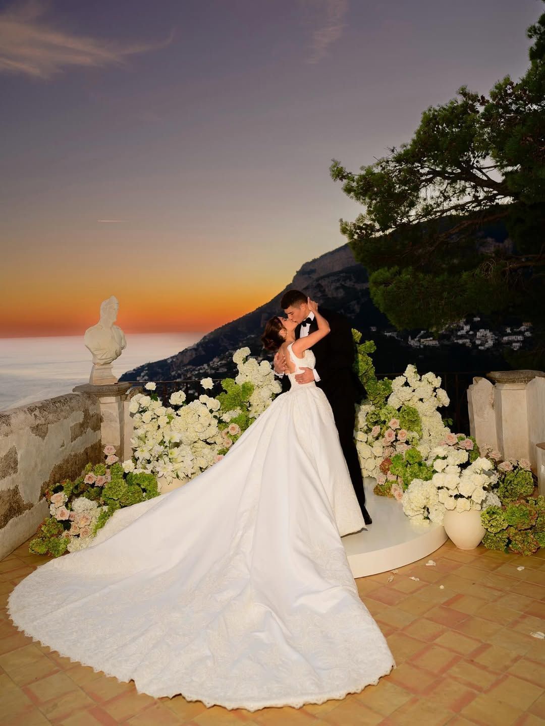 Franciny Ehlke se casa com bilionário Tony Maleh na Itália: veja fotos