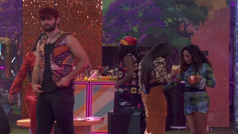 Fernanda revela detalhe íntimo no BBB 24 e choca Pitel; veja qual