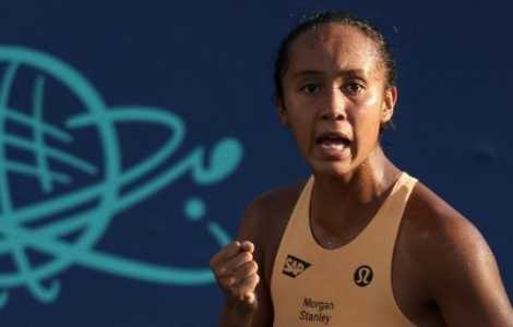 Leylah Fernandez em ação durante o WTA 500 de Washington