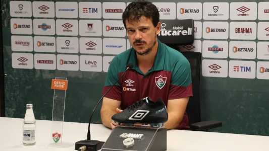 Fernando Diniz acha que desempenho tem que valer mais que resultados